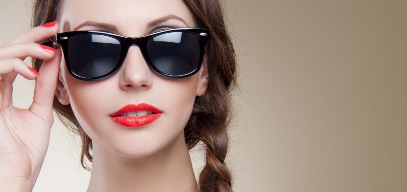 5 Reasons Why It's Important To Wear Sunglasses - Val Vista Vision