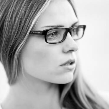 How to Choose the Right Glasses Frames