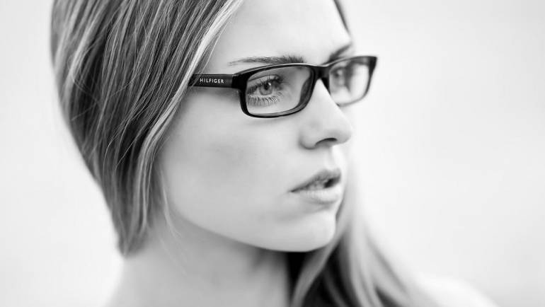 How to Choose the Right Glasses Frames