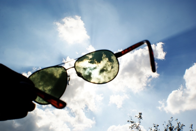 Modern Sunglasses and Their Technology