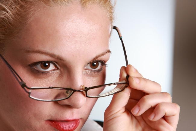 How to adjust to new glasses