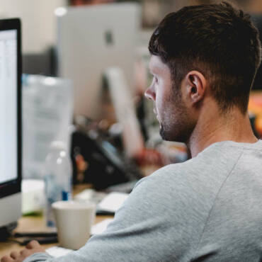 How to protect your eyes while at the office